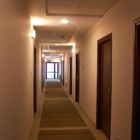 טארנאו Hotel Pod Debem מראה חיצוני תמונה