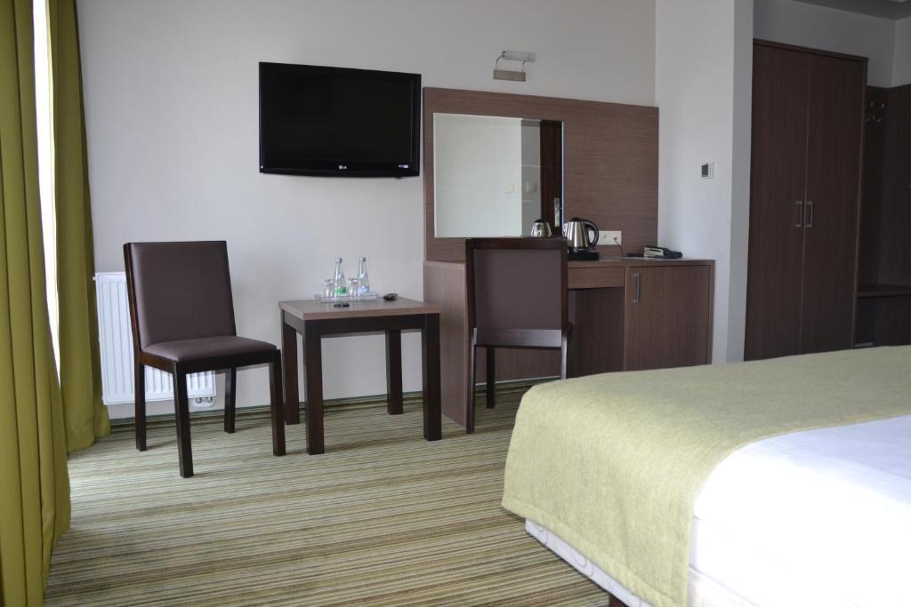 טארנאו Hotel Pod Debem חדר תמונה