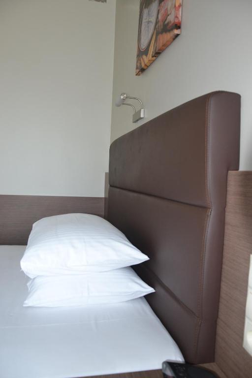 טארנאו Hotel Pod Debem חדר תמונה